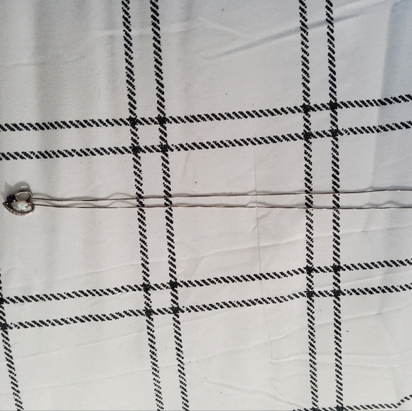 🚫🚫🚫SOL🚫🚫🚫 Heart necklace - Picture 2 of 2